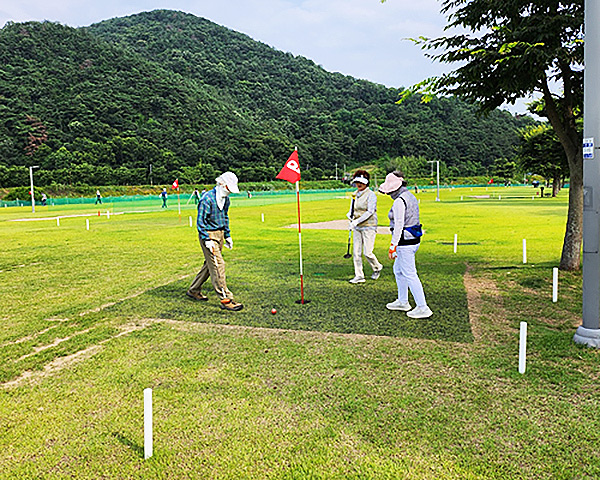 경상남도 밀양 무안파크골프장 소개