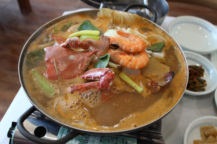 SBS 생방송 투데이 3492회 2024년 3월 15일 태안 꽃게 한 상 딴뚝식당 게국지