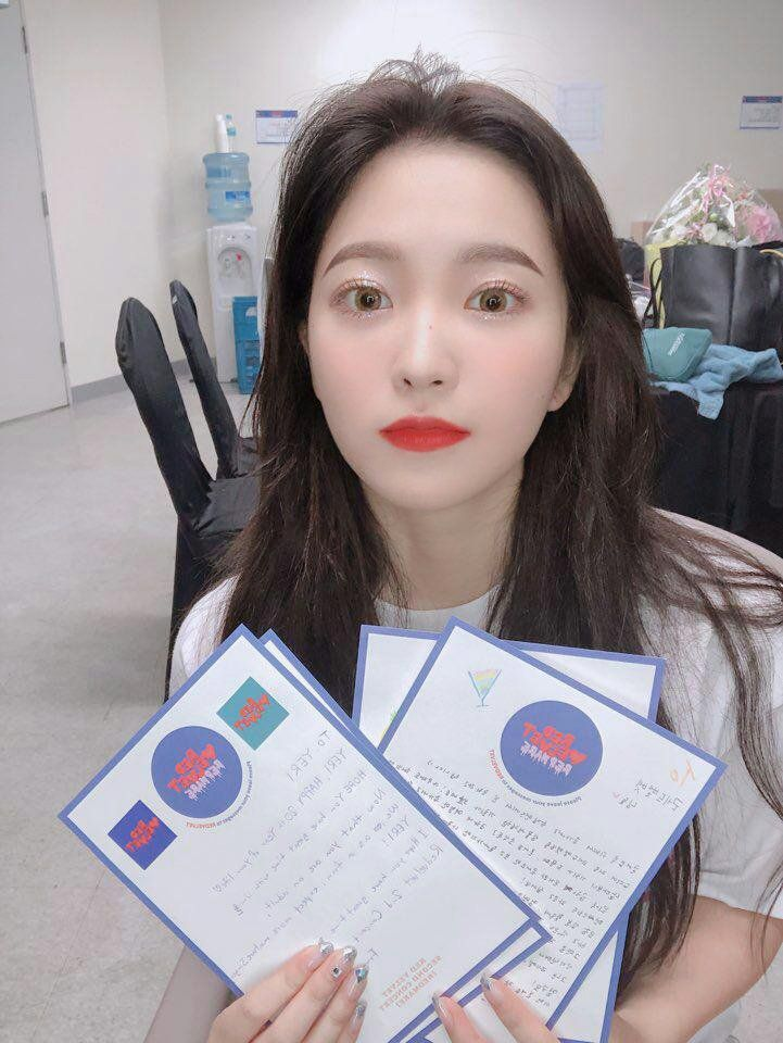 레드벨벳 예리 화보 사진