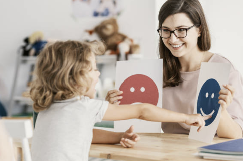 아이에게 감정을 다스리라고 말하기 전에