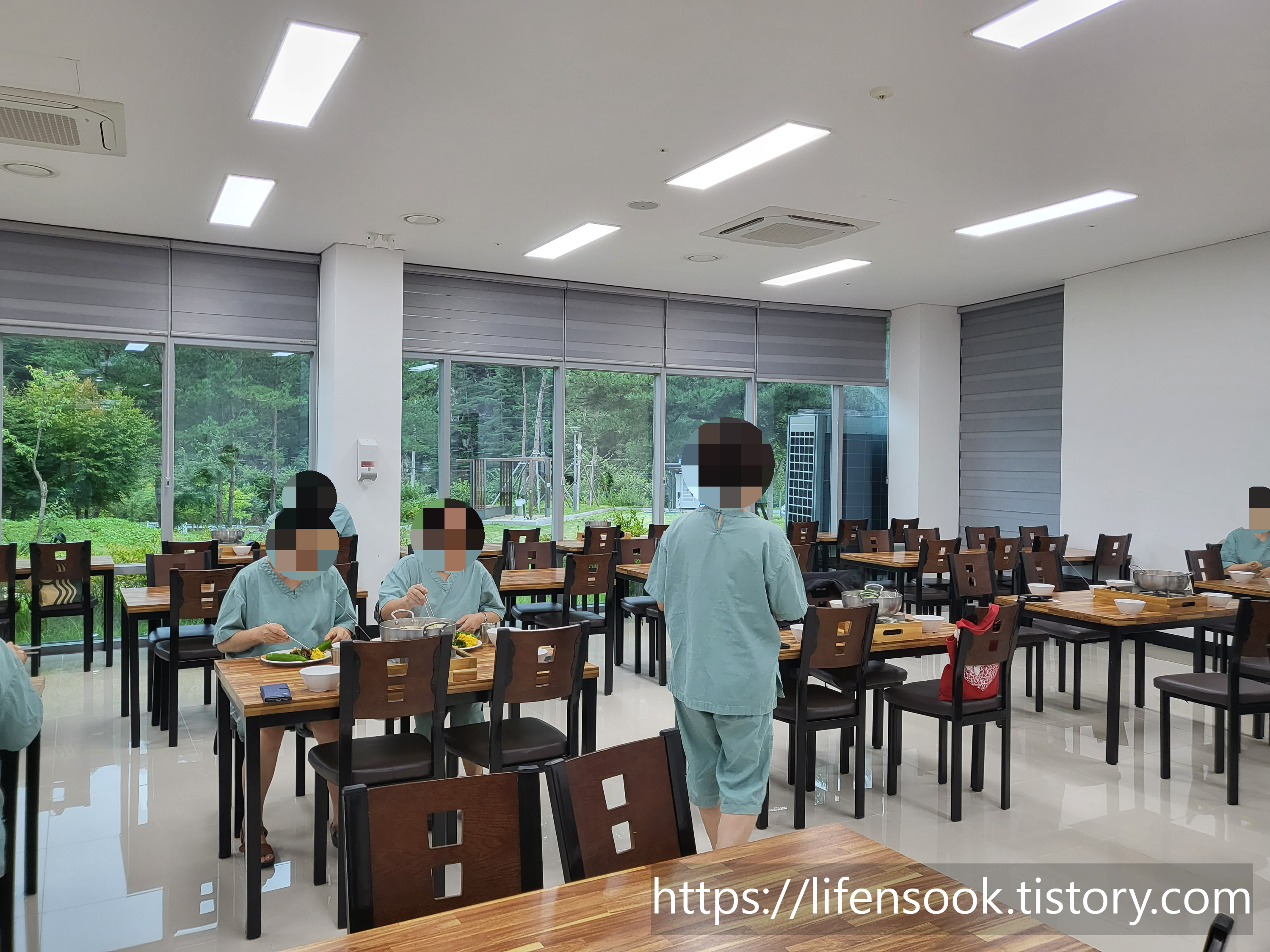 금강송 에코리움 식당