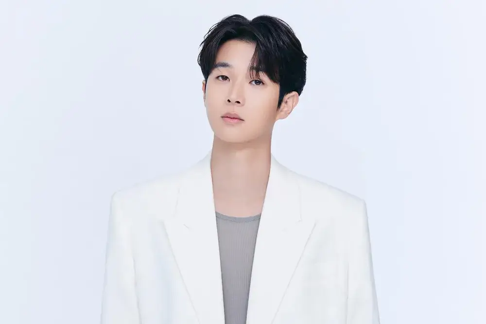 넷플릭스 멜로무비 몇부작