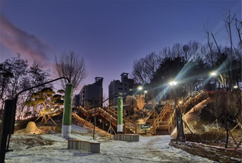 [대전&middot;세종 크리스마스 명소 BEST5] 현대프리미엄아울렛&middot;유성온천&middot;세종 빛트리페스티벌