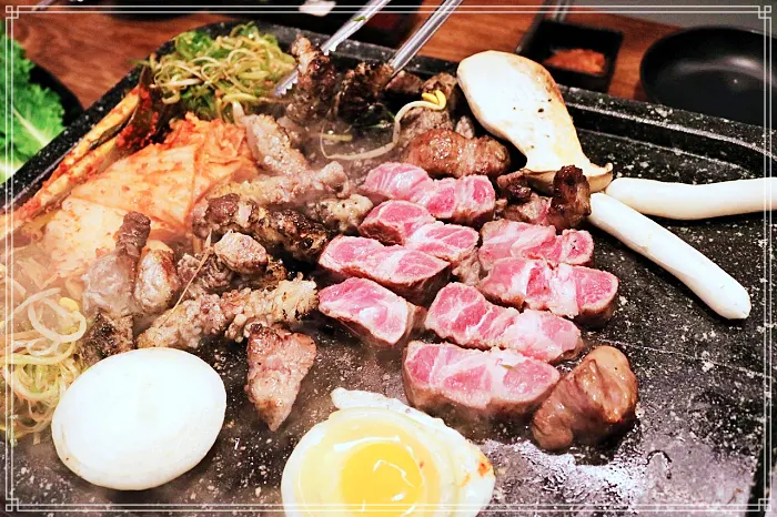 생방송 투데이 마곡, 발산 매일 만육천번 수제 칼집! 볏짚 꽃삼겹 구이 맛집
