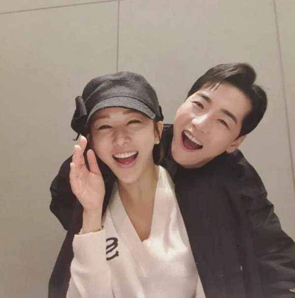 가수 박군