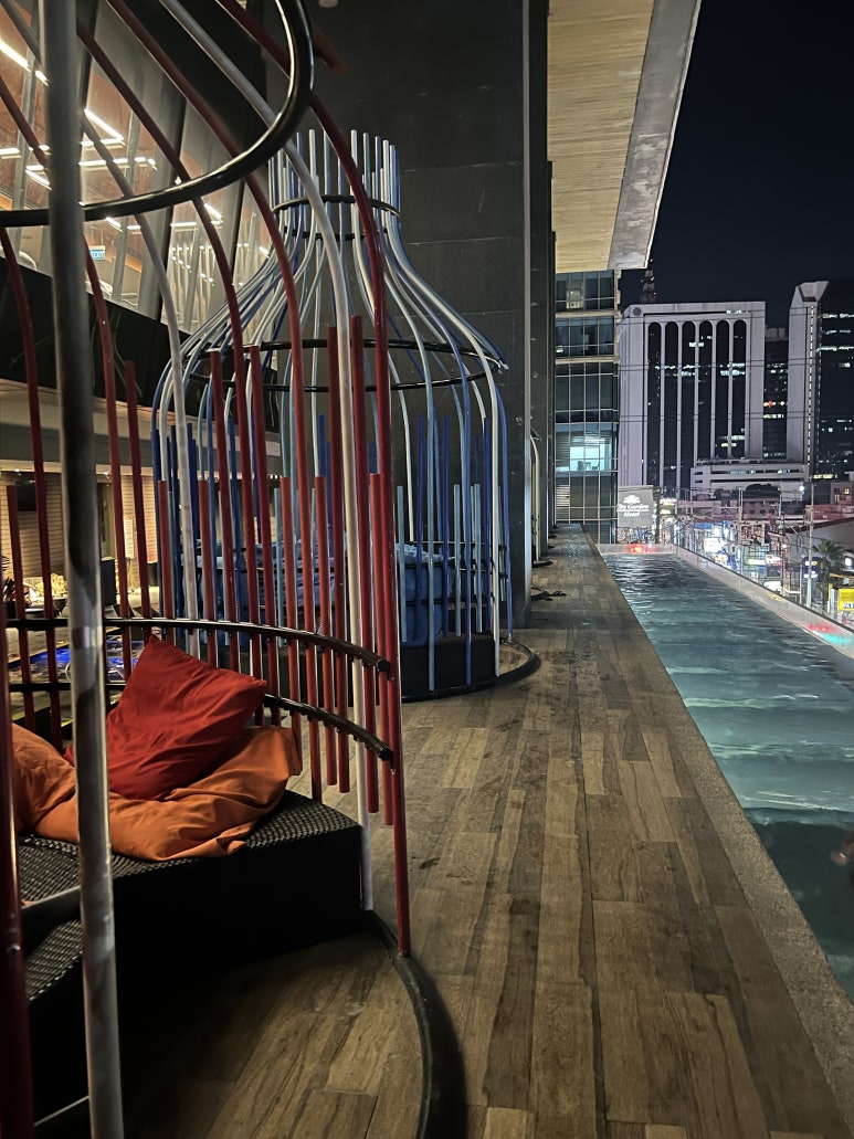 아임호텔수영장