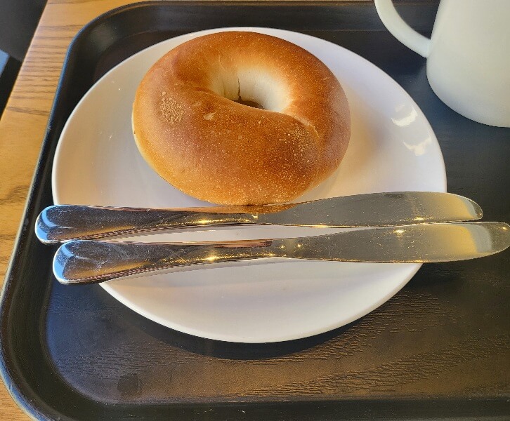 스타벅스 더블 에스프레소 크림라떼 탕종베이글