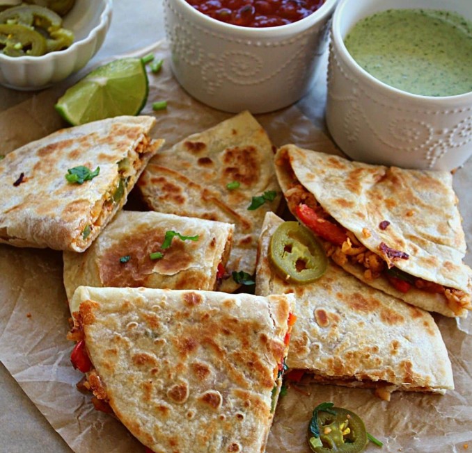 파니르 케사디야 크런치