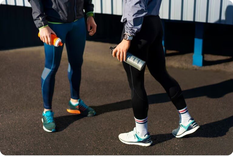 체력 증진을 위해 건강한 모습으로 운동하는 모습