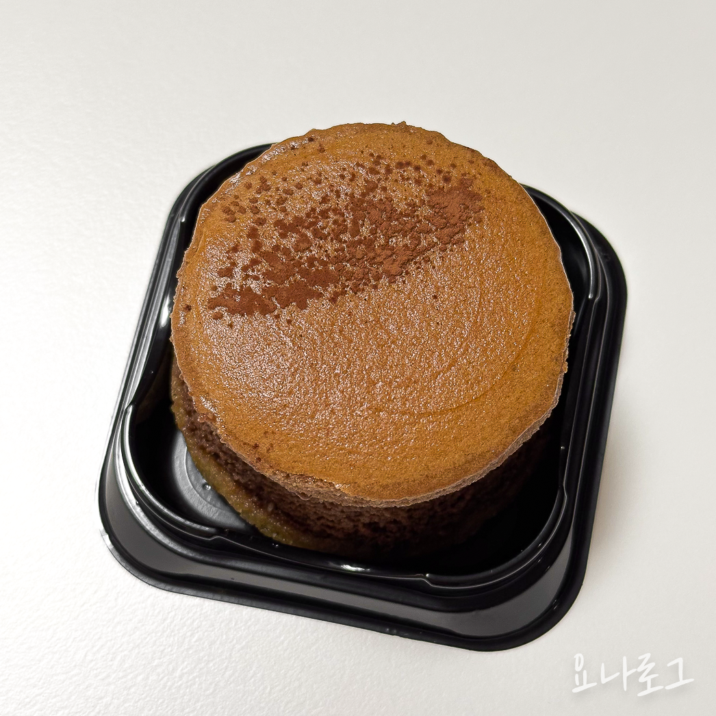 CHEFFLE 치플레 연남동 연남 연남치플레 판교치플레 판교디저트 판교카페 판교디저트추천 판교카페추천 판교현백 판교현대백화점 판교현대백화점디저트 판교현대백화점식품관 치즈케이크 치즈케이크추천 수플레 수플레케이크 수플레치즈케이크 디저트맛집 연남디저트 연남동카페 연남카페