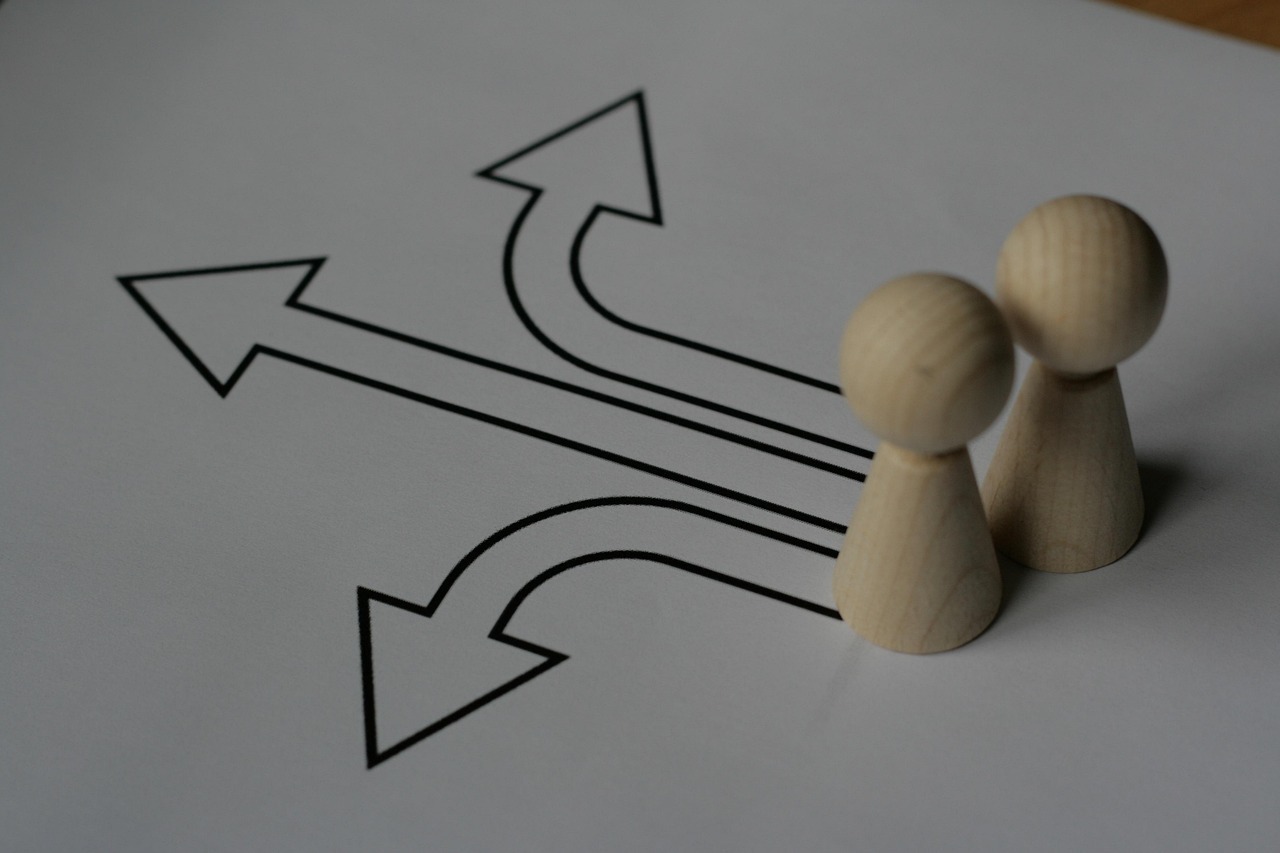 기분 나쁜 일을 머릿속에서 계속 돌려보는 이유 행동심리학으로 보는 &lsquo;반추&rsquo;의 악순환