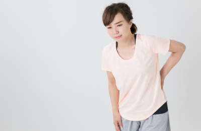 디스크로 아픈 사람