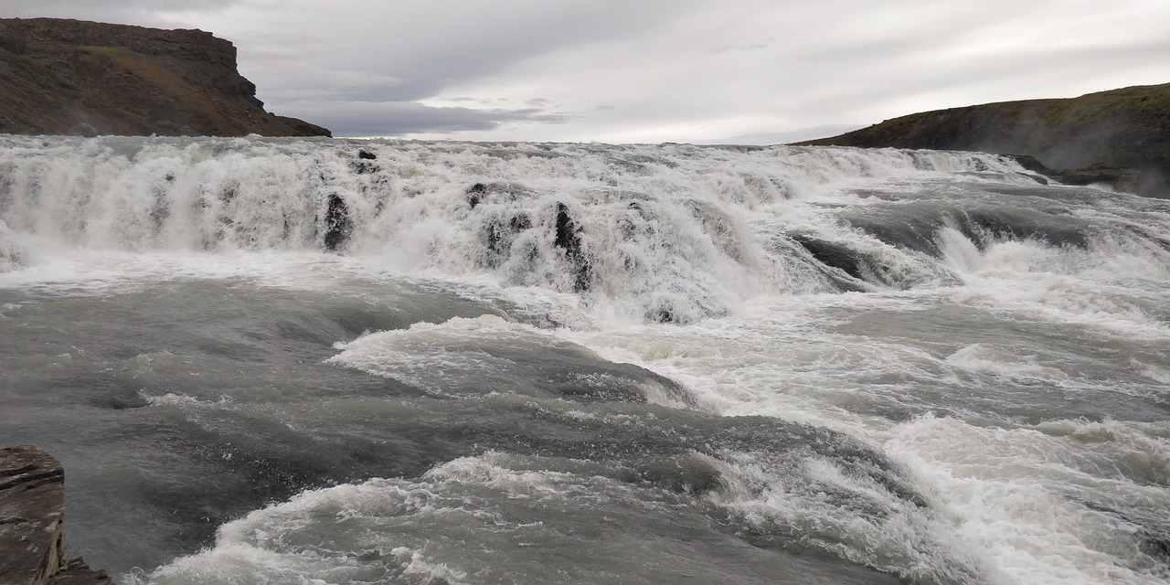 굴포스 폭포 (Gullfoss)