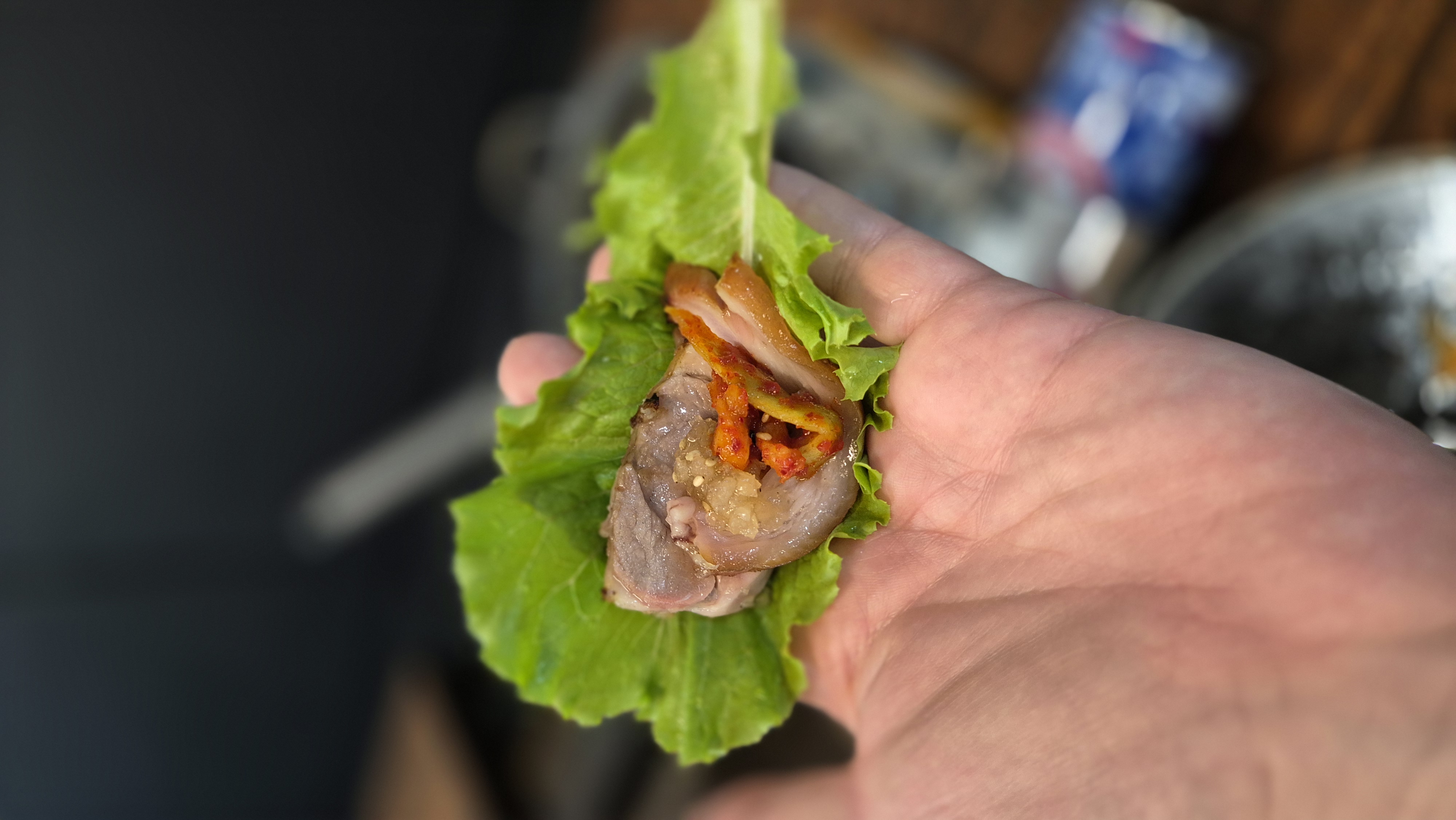 숯꾸족 마늘 족발 맛