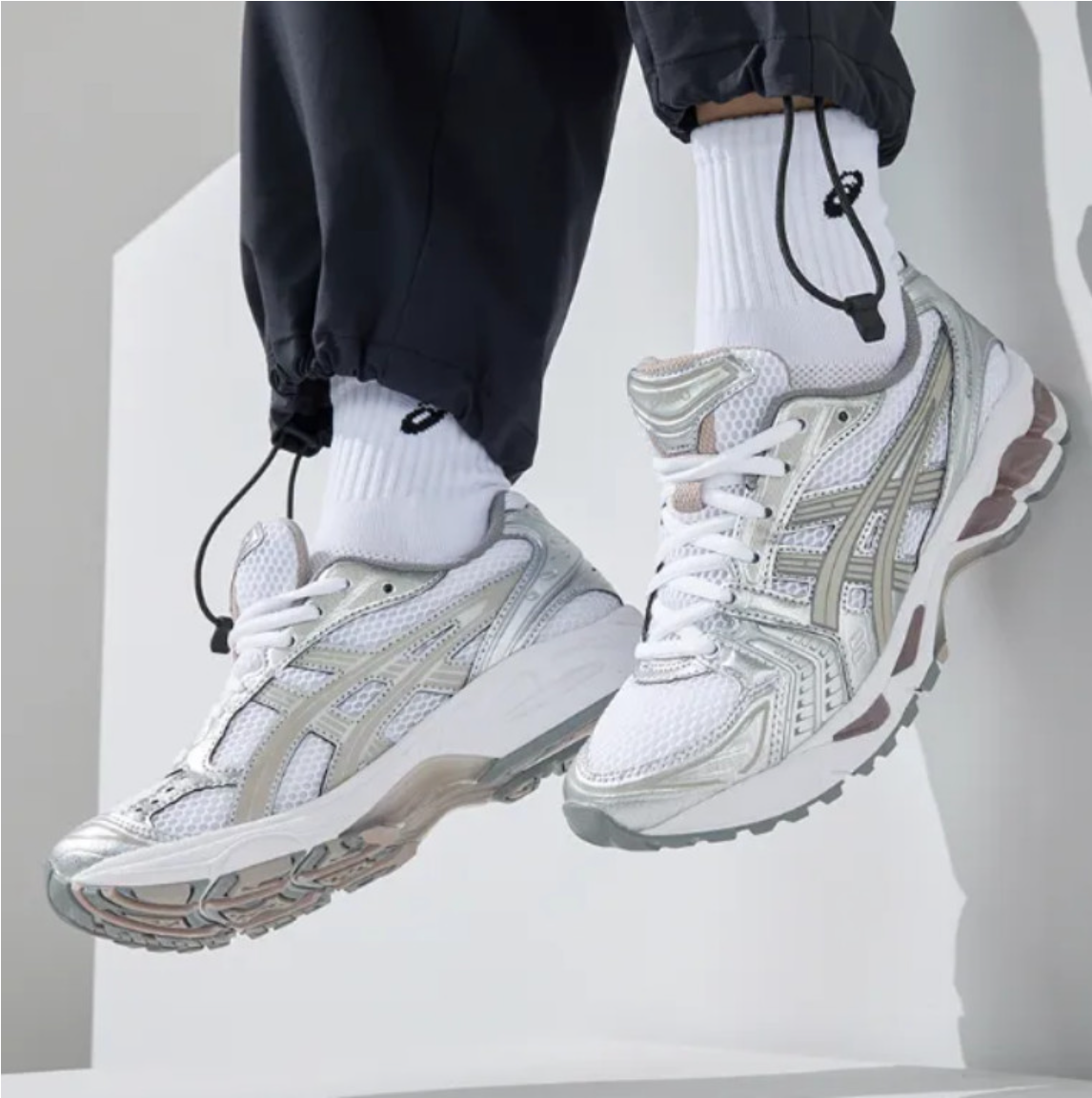 아식스 젤 카야노 14