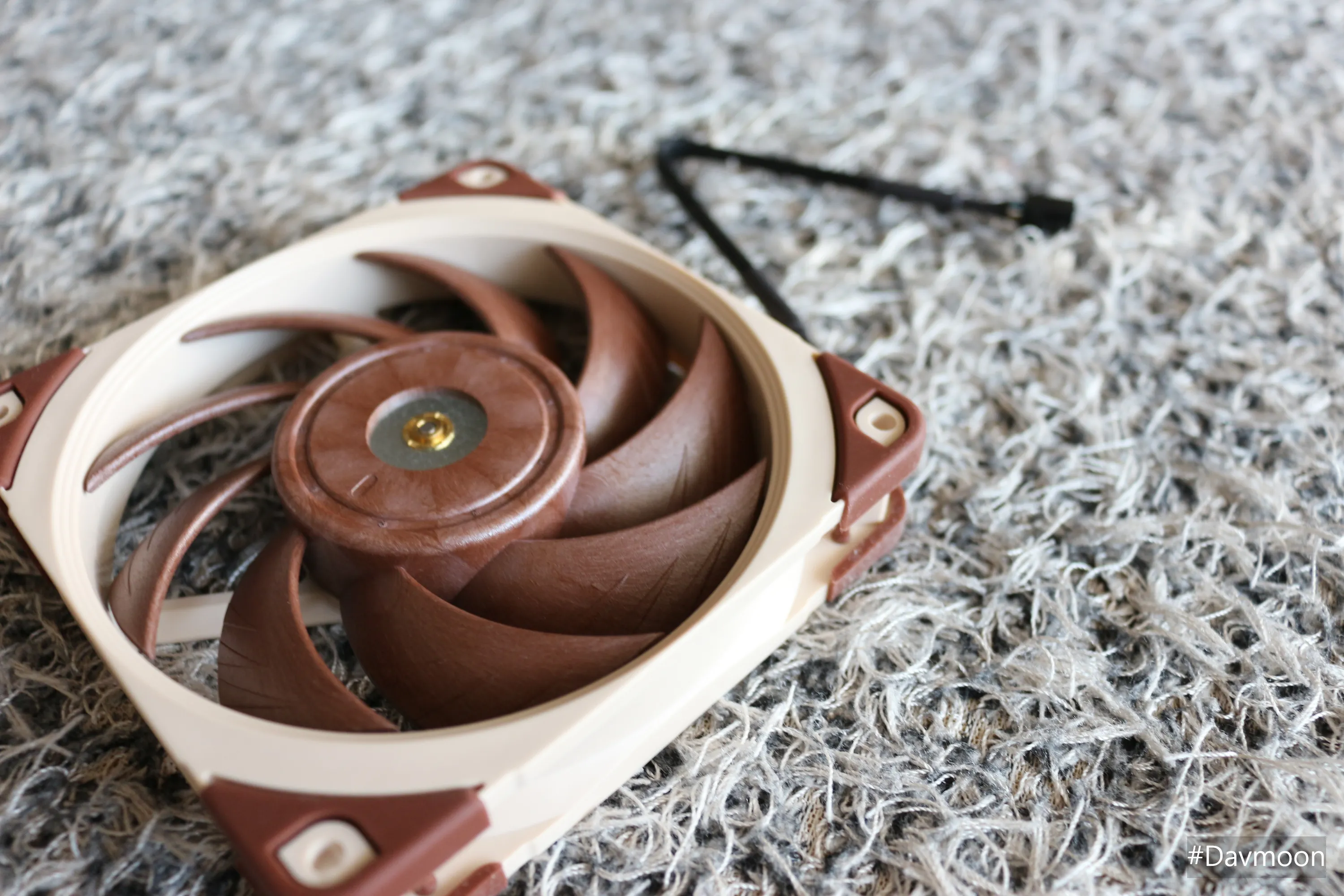 NOCTUA NF-A12x25 본품 모습