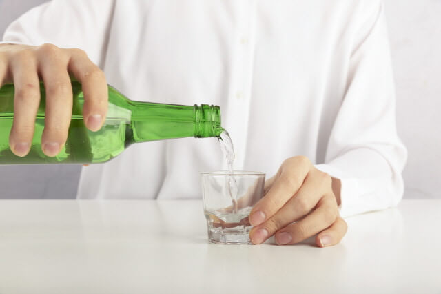 저혈압-피해야할-음식-알코올-섭취