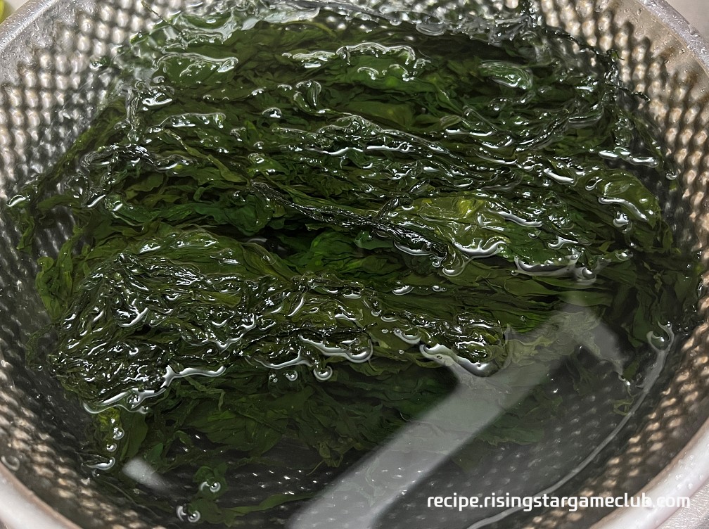 불리기 전 미역