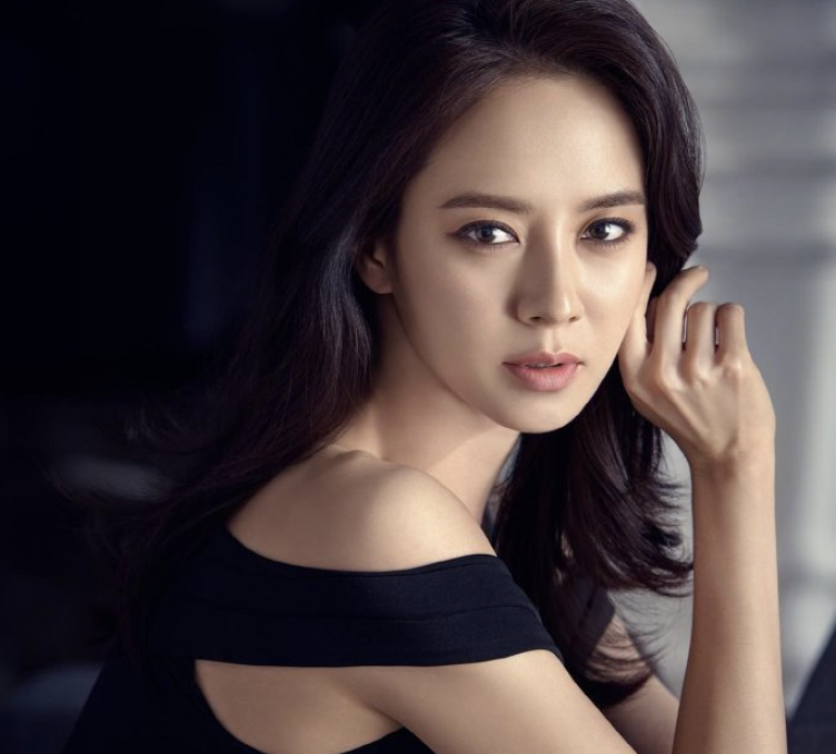 송지효 화보2