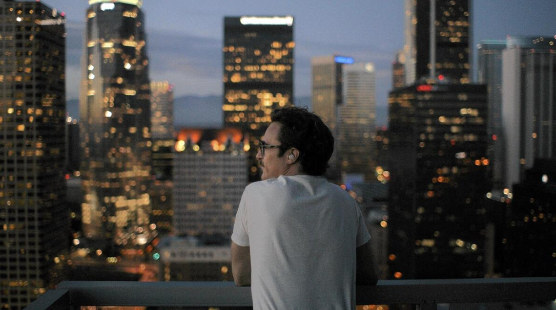 히로 영화 속 한 장면