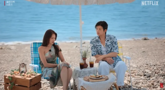 &copy;넷플릭스 솔로지옥5 최미나수, 이성훈 데이트 장면