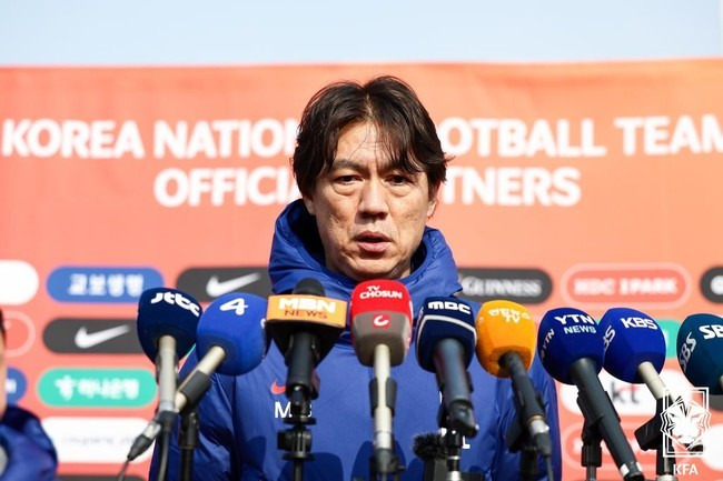 독일&middot;네덜란드 언론, 홍명보 감독 강력 비판! 김민재&middot;황인범 차출 논란 확산