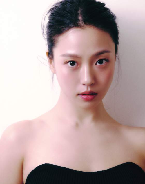 배우 고민시, 학교폭력 루머에 강력 반박과 법적 대응 예고