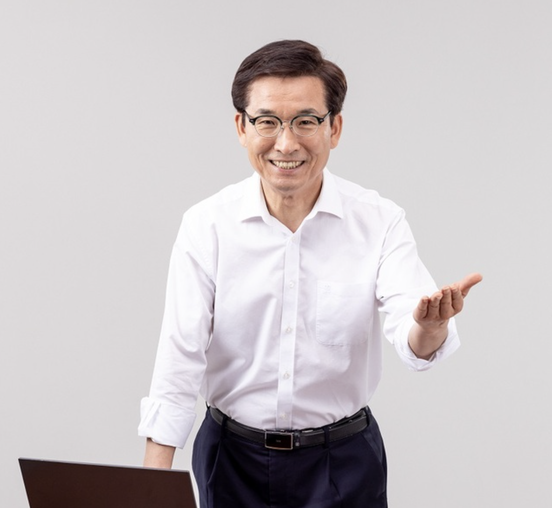윤건영 프로필