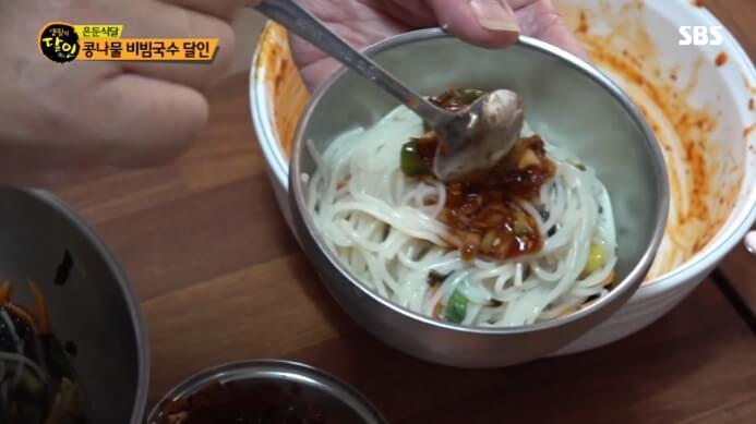 멸치국수-간장