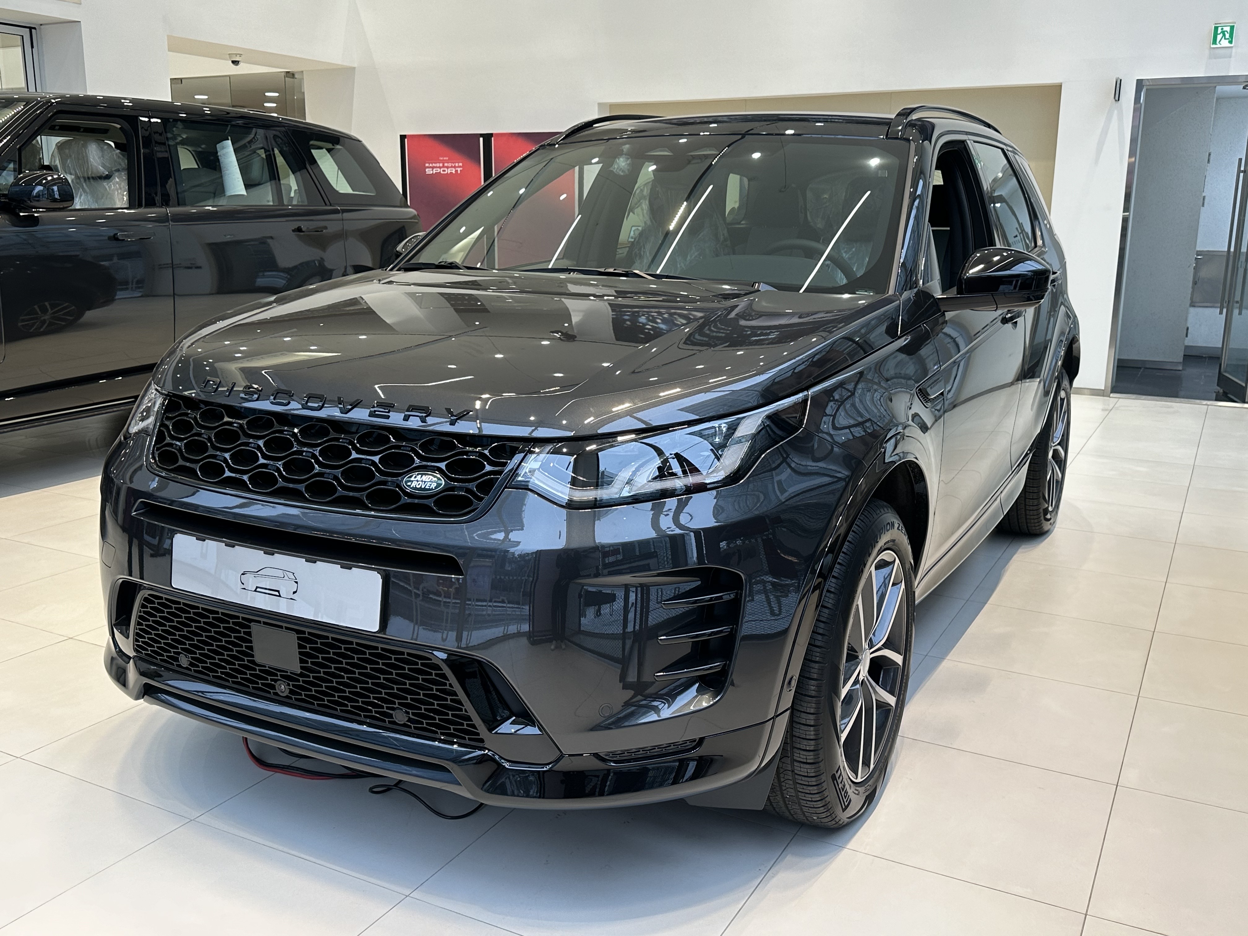 디스커버리 스포츠 사진1