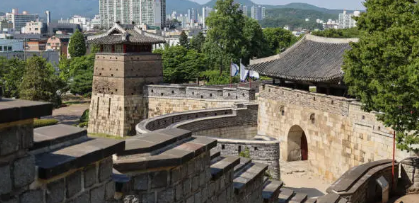 3월 &lsquo;여행가는 달&rsquo; 혜택 받고 떠난 수원 화성행궁 여행