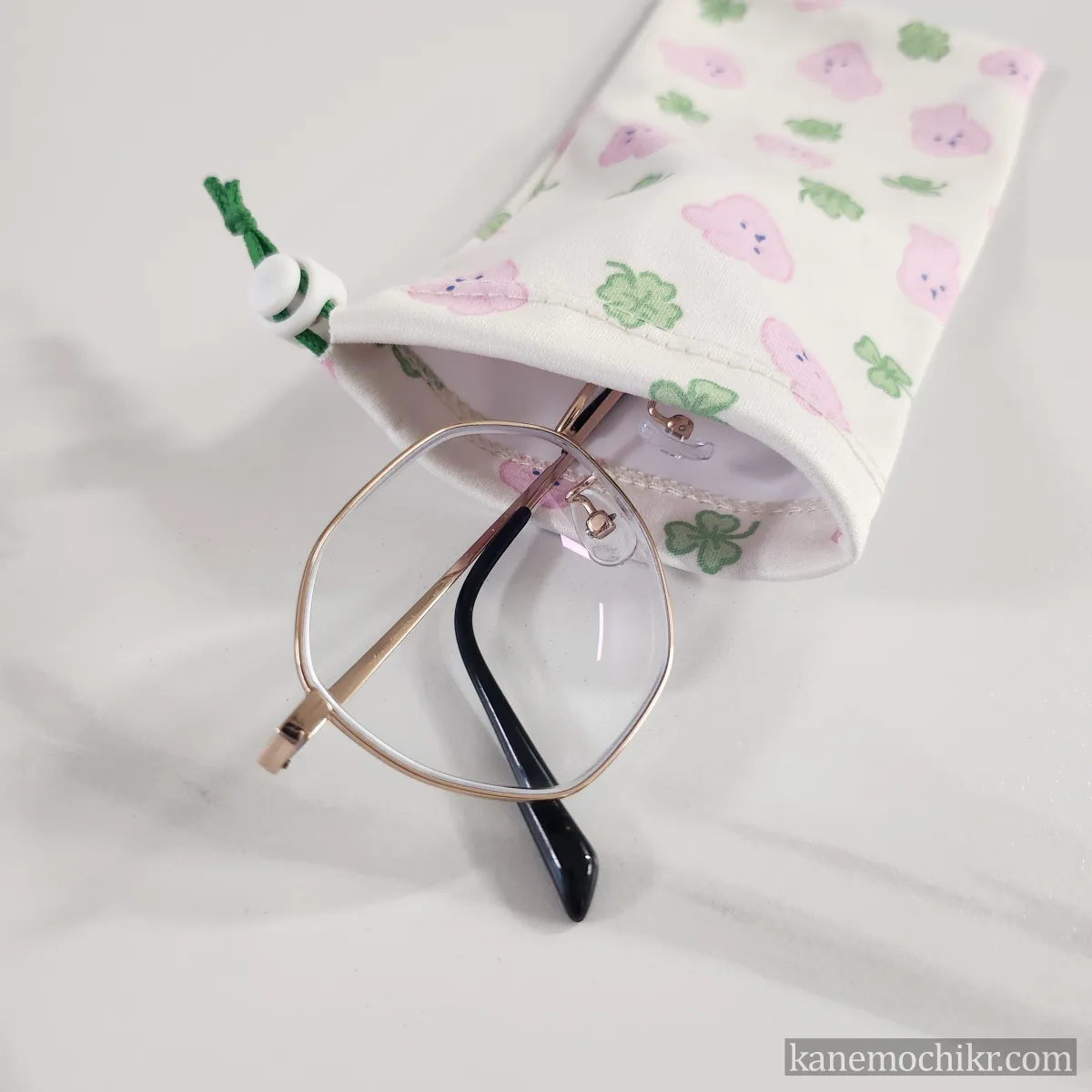 다이소-안경닦이-파우치-안경사이즈