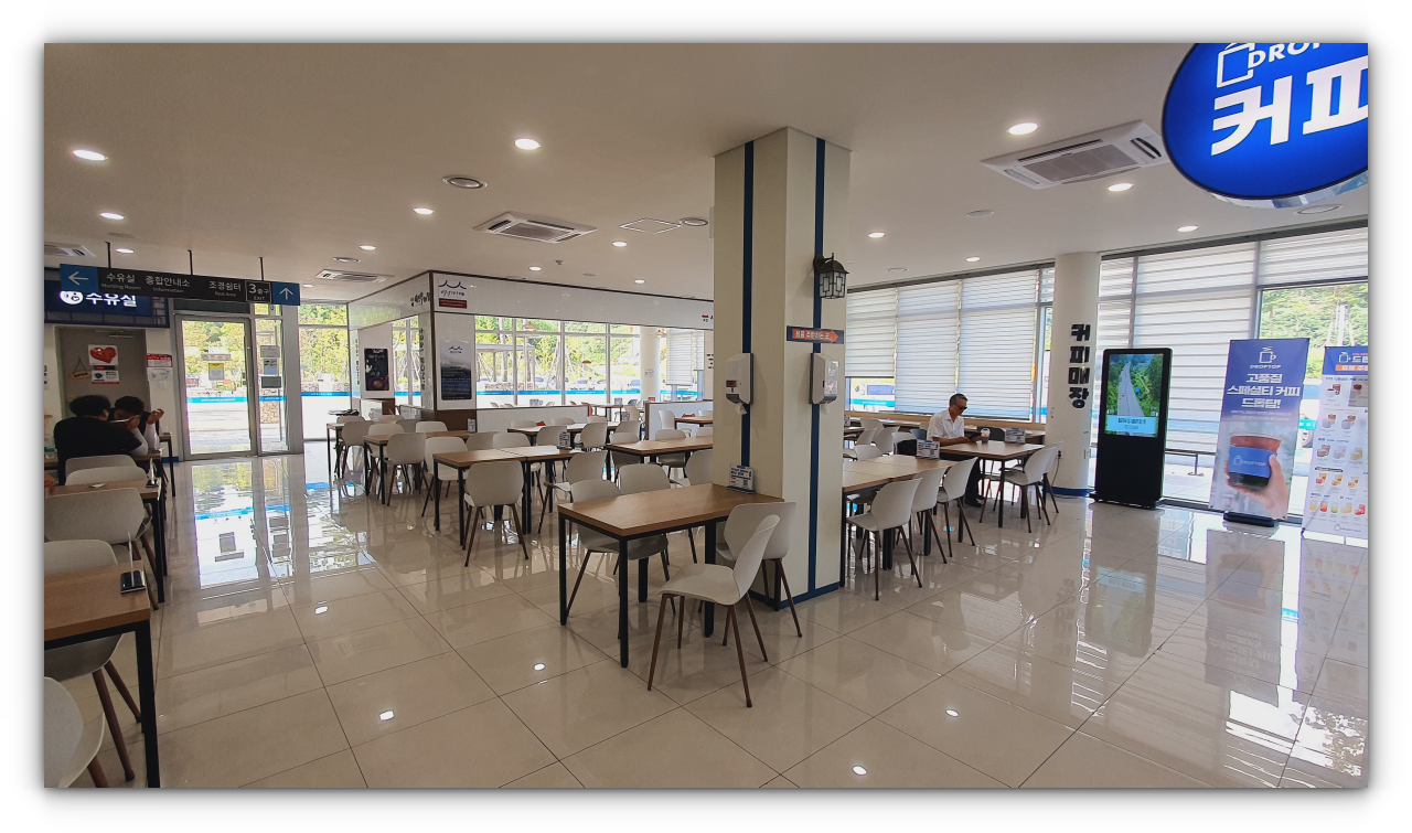 서울-여수 여행-휴게소-춘향휴게소-내부2