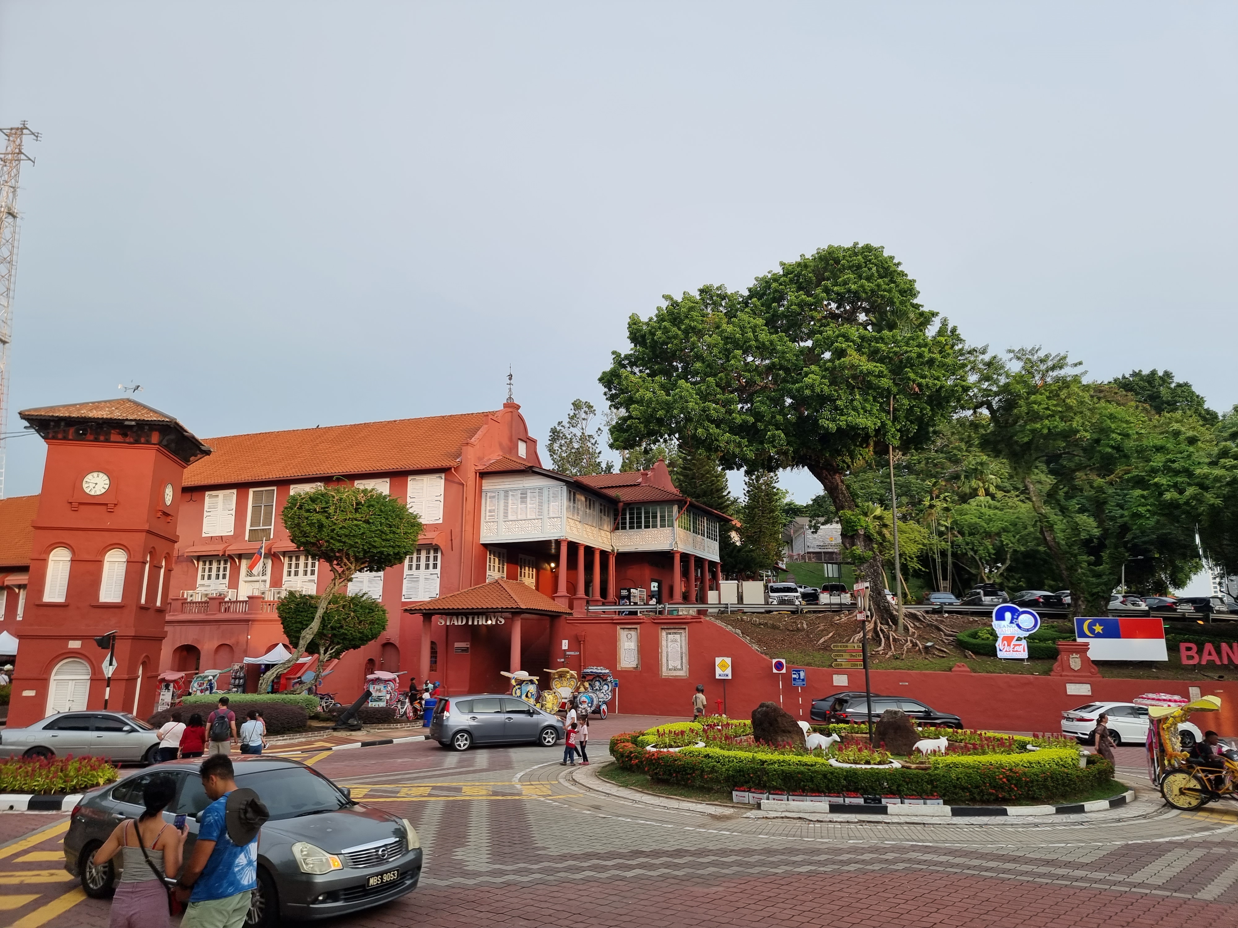 말라카중심지 로타리 사진 입니다