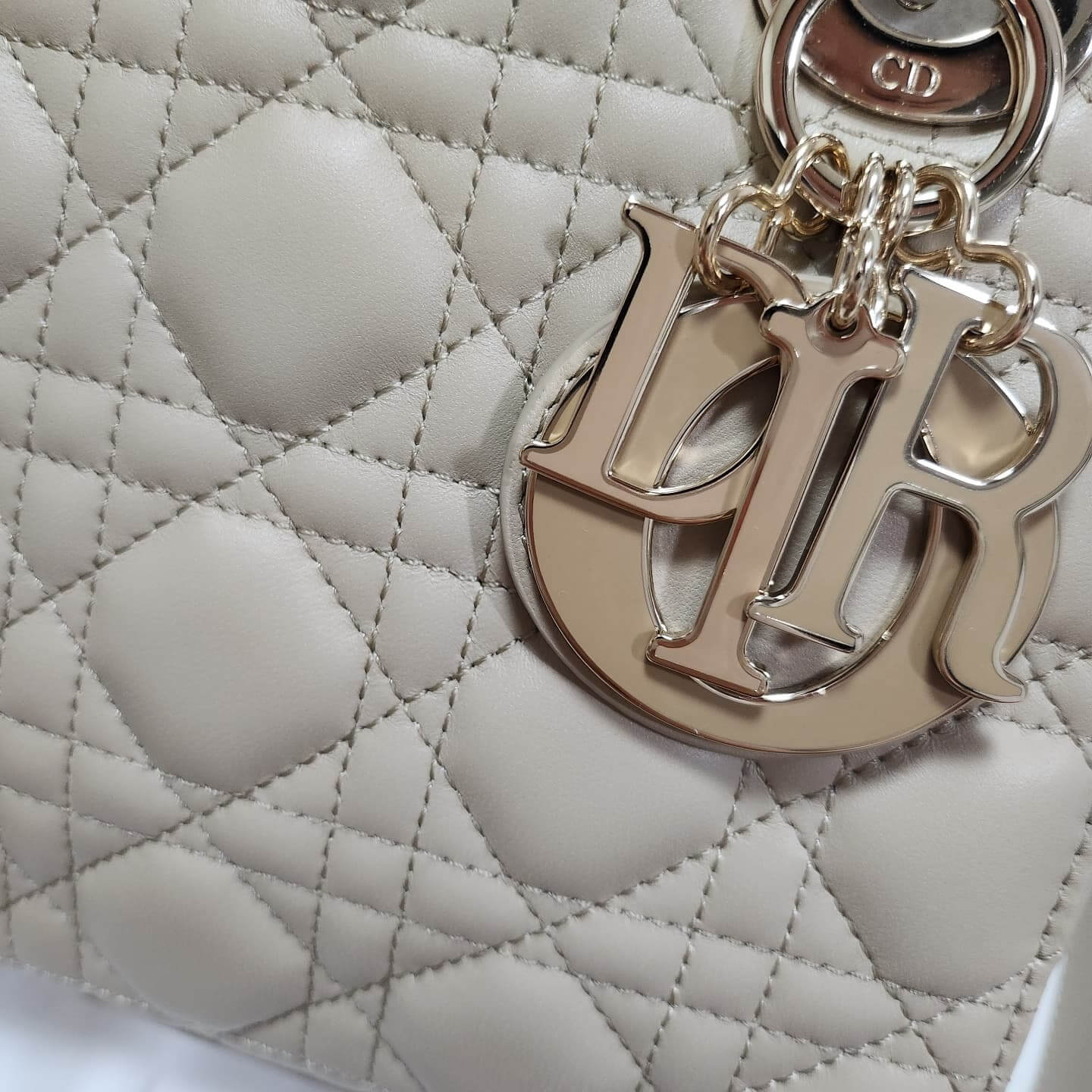 레이디디올_검수사진