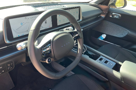 2024 아이오닉 6 내부디자인