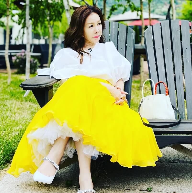 박준금