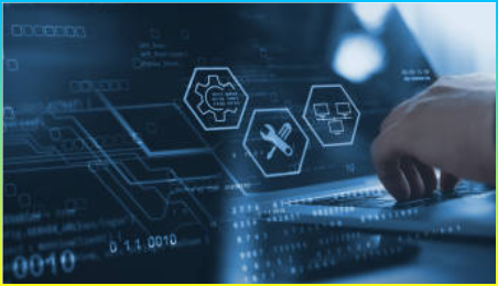 T 지원, 고객 서비스 개념. 컴퓨터 엔지니어, 빅 데이터 스토리지를 배경으로 랩톱 컴퓨터 연결 이미지