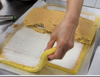 스위트 롤 말기 준비