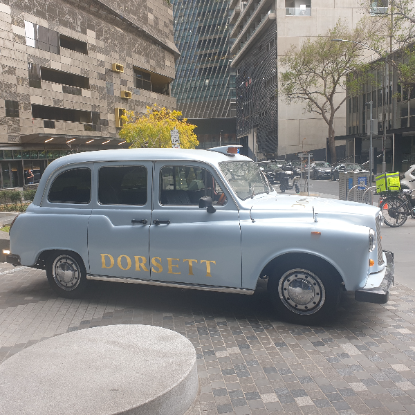 멜버른 호텔 vs 에어비앤, 도심 vs 로컬 선택 기준 그리고 공항 우버 이용법