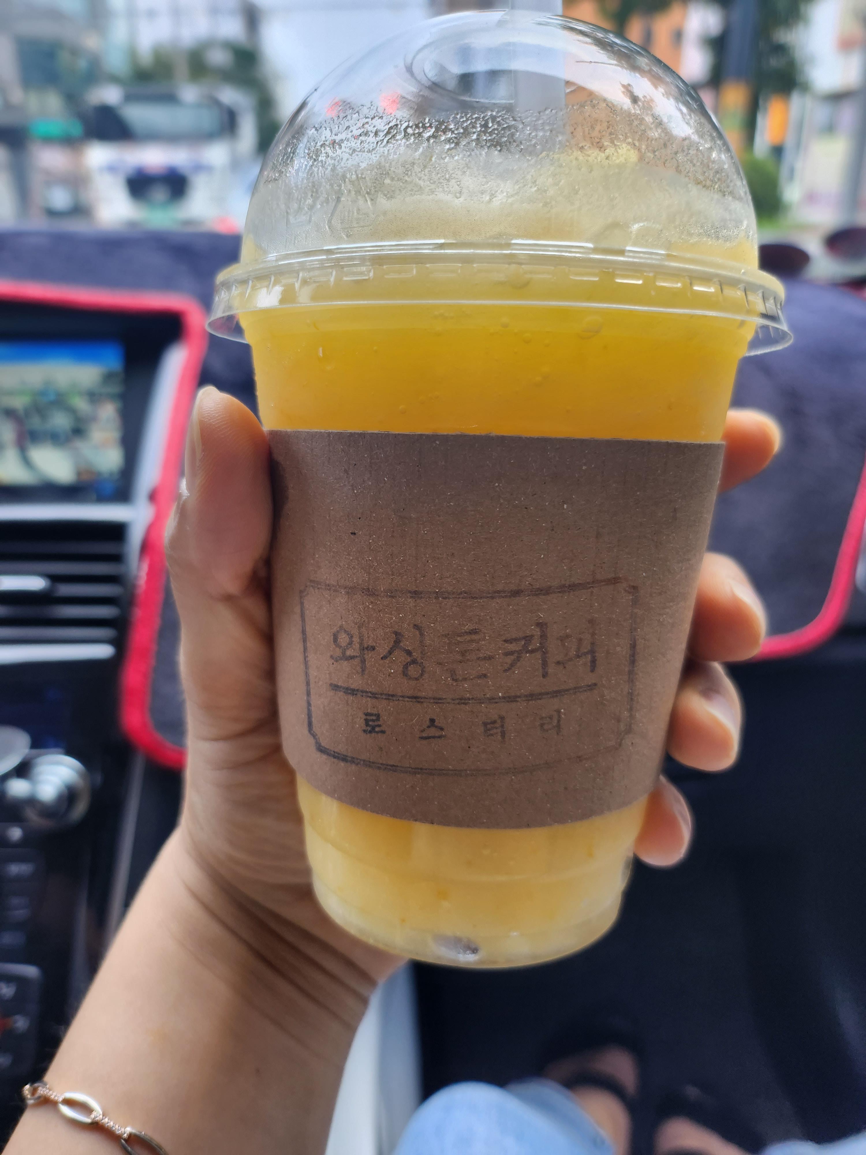 원내동 와싱톤커피 여름메뉴 한라봉 에이드!