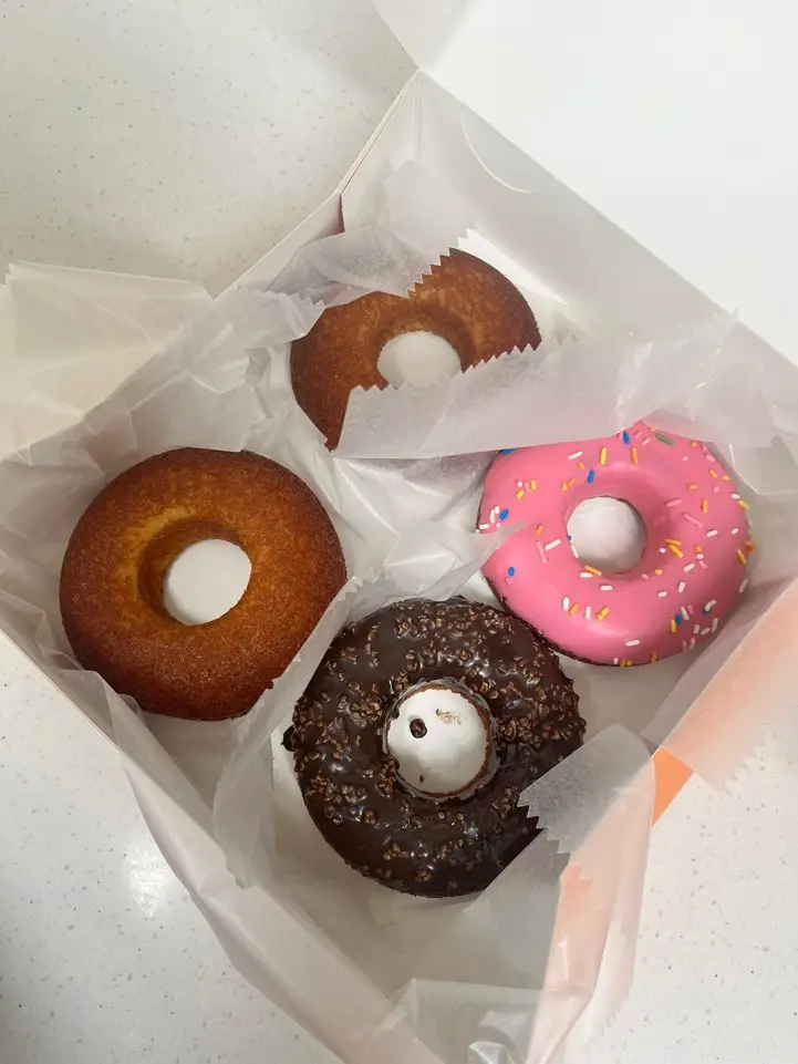 올드-페리-링-브래드-4가지맛-도넛