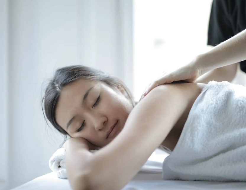 출장 마사지 예약, 집에서 편하게 힐링하는 가장 빠른 방법