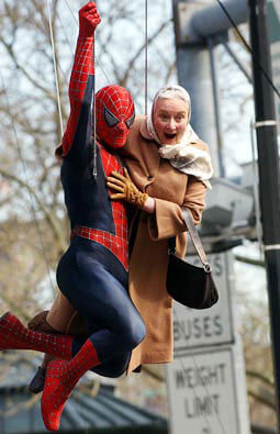 스파이더맨과 피터 파커의 엄마