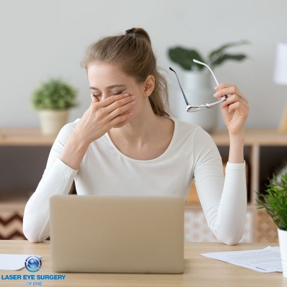 눈이 붓는 이유 붓기 빨리 빼는 방법 눈이 부을때 부었을때 대처방법