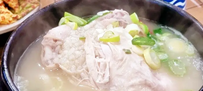 투데이 맛있는 메뉴 맛대맛 원기회복 보양식 황금흑마늘삼계탕 한방옻백숙 맛집 추천 부산 해운대 마린시티 맛집