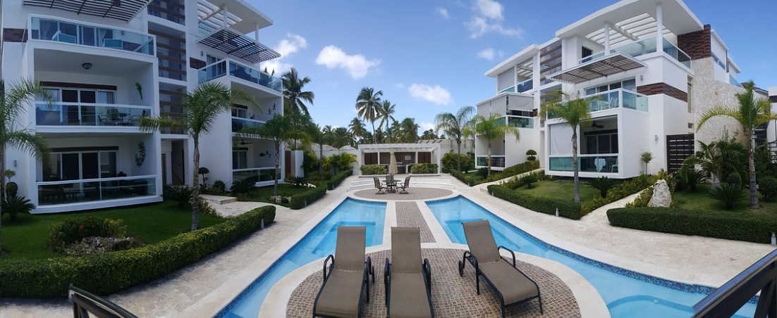 hotels with balcony and pools