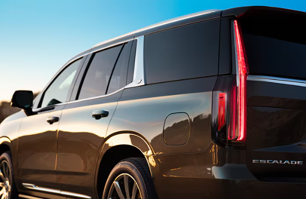 캐딜락 에스컬레이드 2024: 성능&#44; 가격&#44; 디자인 총정리