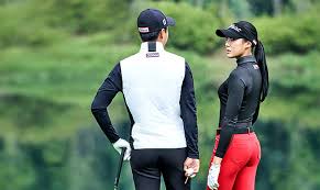 2위 나이키 골프웨어 브랜드는 참여지수 30,064 소통지수 269,068 커뮤니티지수 골프웨어 브랜스 순위583,411이 되면서 브랜드평판지수 882,544로 분석됐다. 지난 12월 브랜드평판지수 832,262와 비교해보면 6.04% 상승했다.