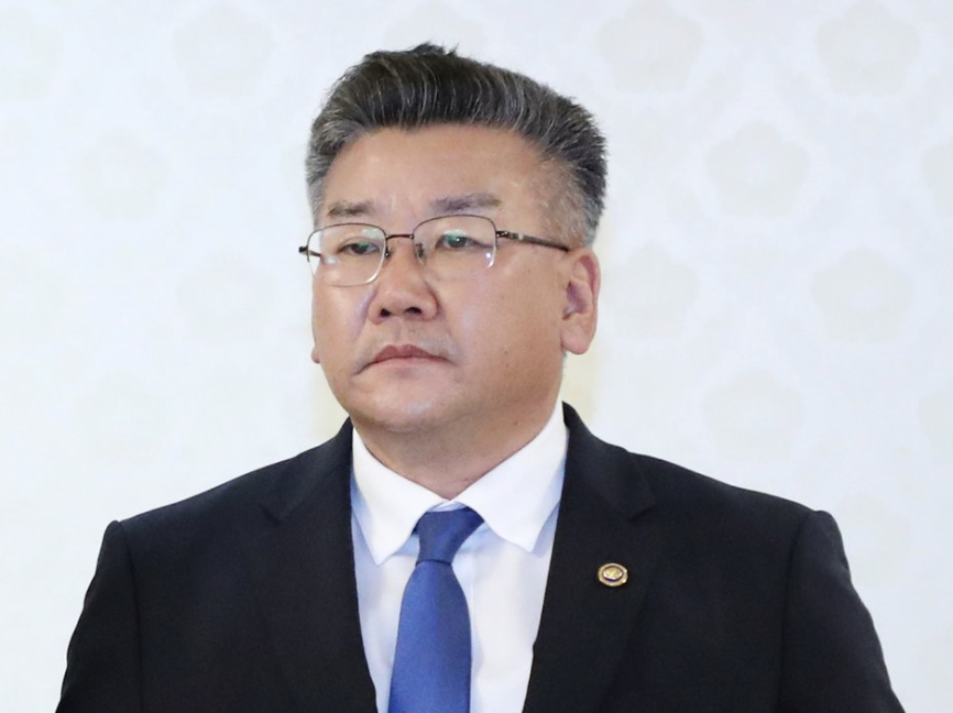 유병호 프로필